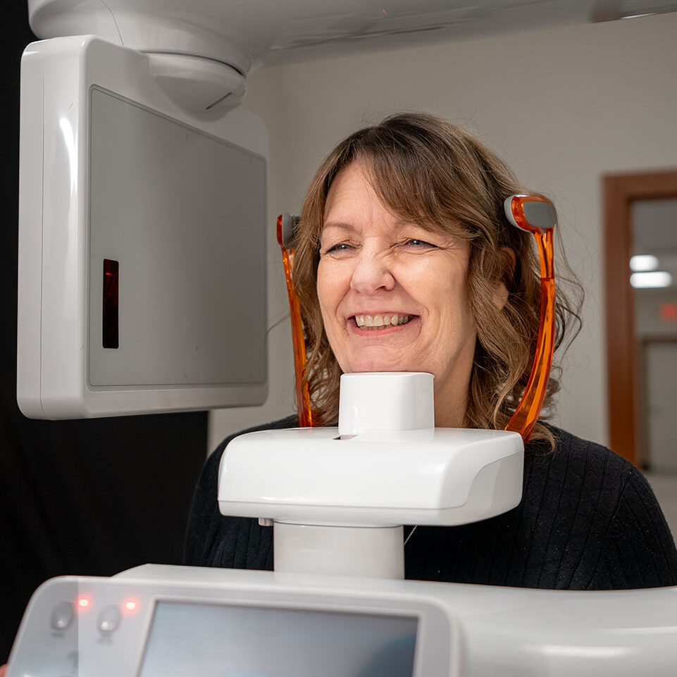3D CBCT cone beam scan being performed at Q Dental